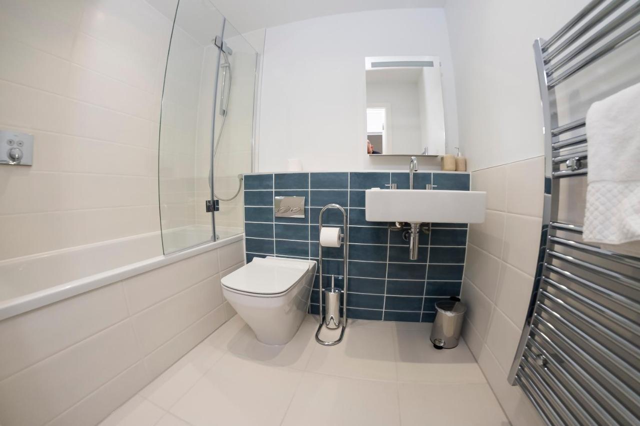 7 Putsborough - Luxury Apartment At Byron Woolacombe, Only 4 Minute Walk To Woolacombe Beach! Luaran gambar